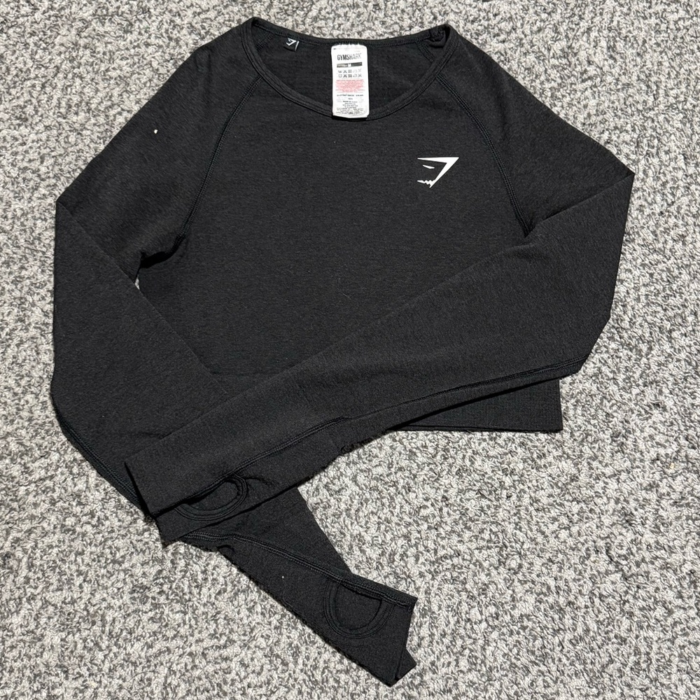 Gymshark half top
